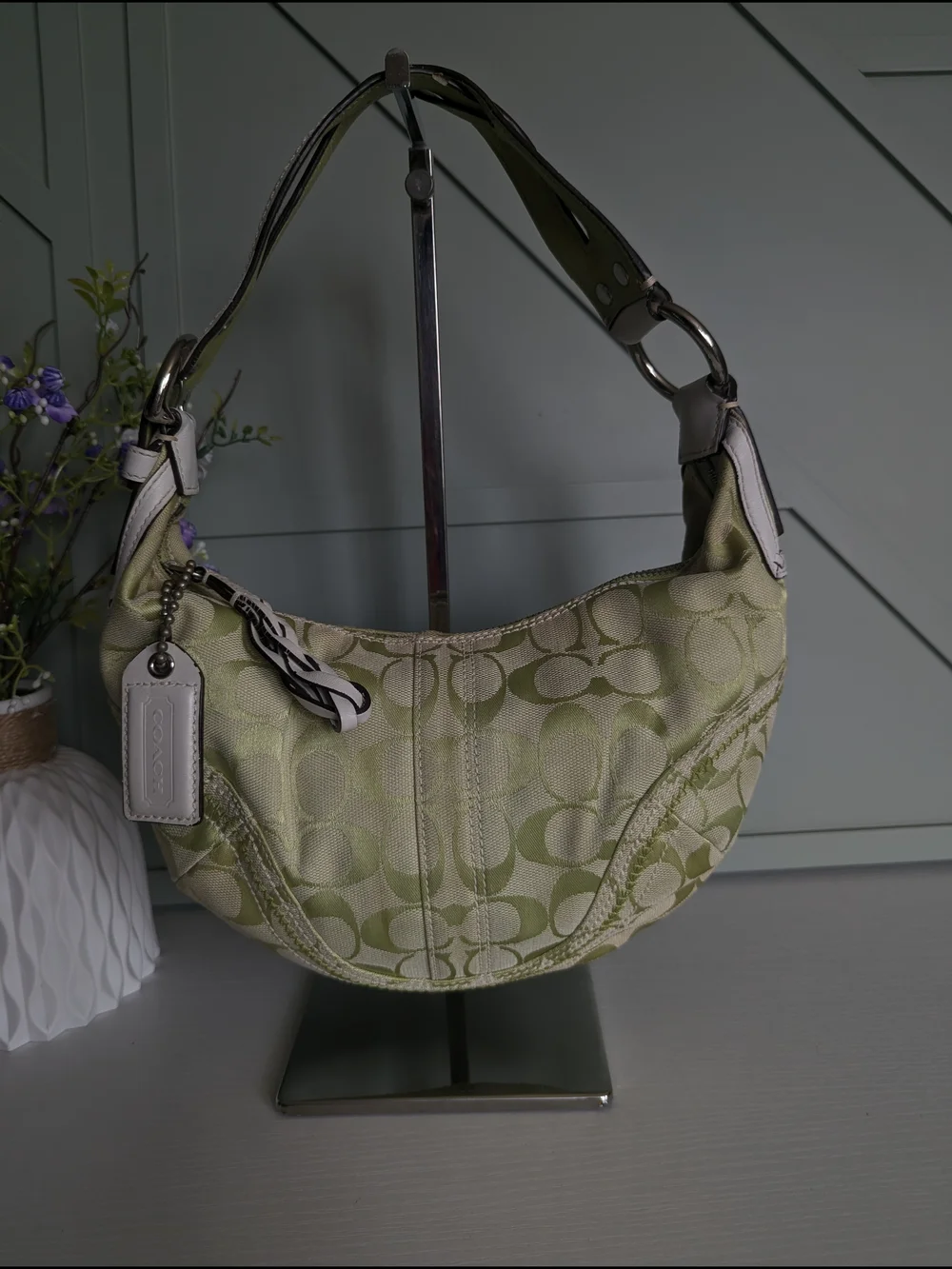 Coach Soho Signature SmallHobo bag from the Y2K era - Picture 2 of 11